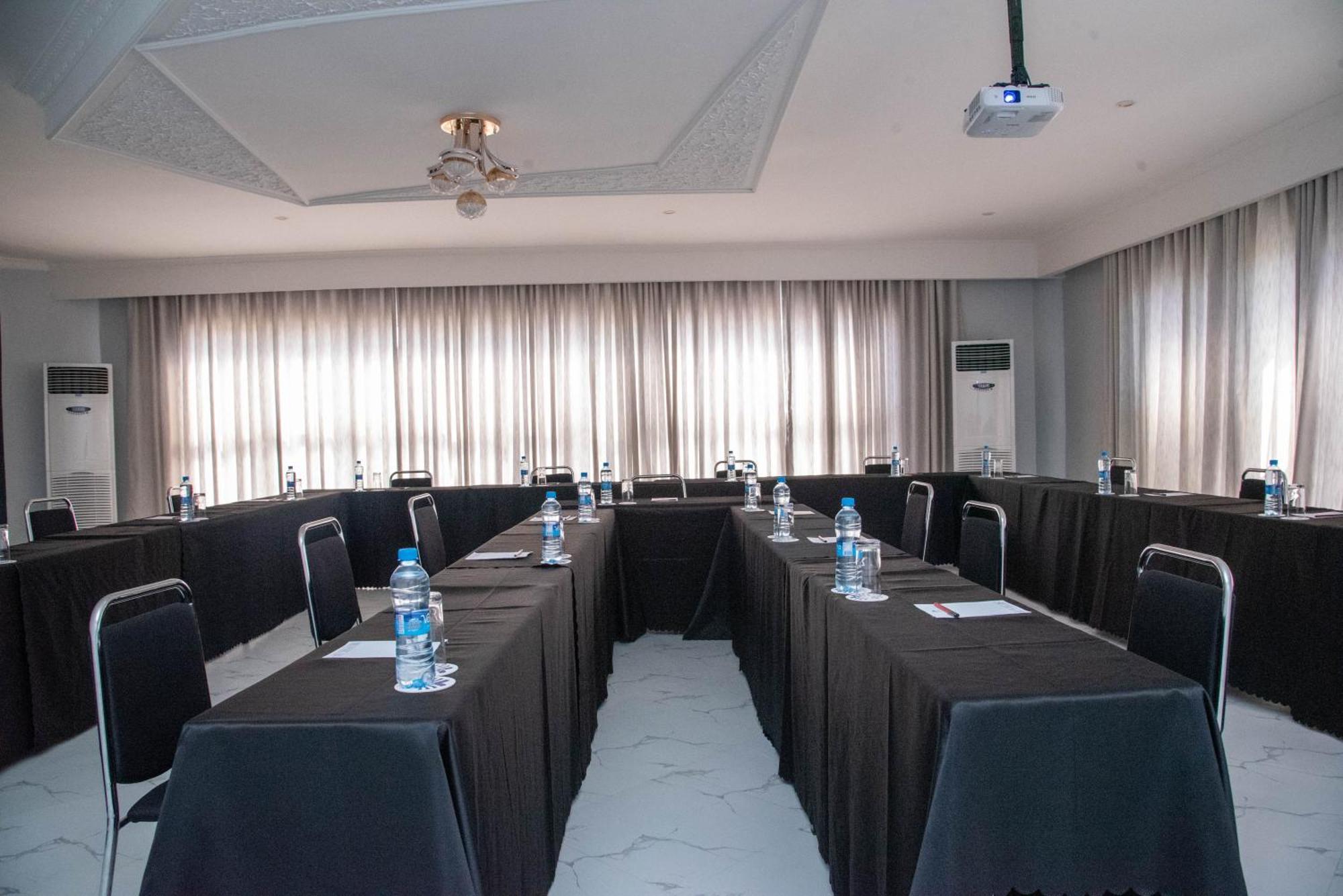 Mika Hotel Kabulonga Lusaka Kültér fotó