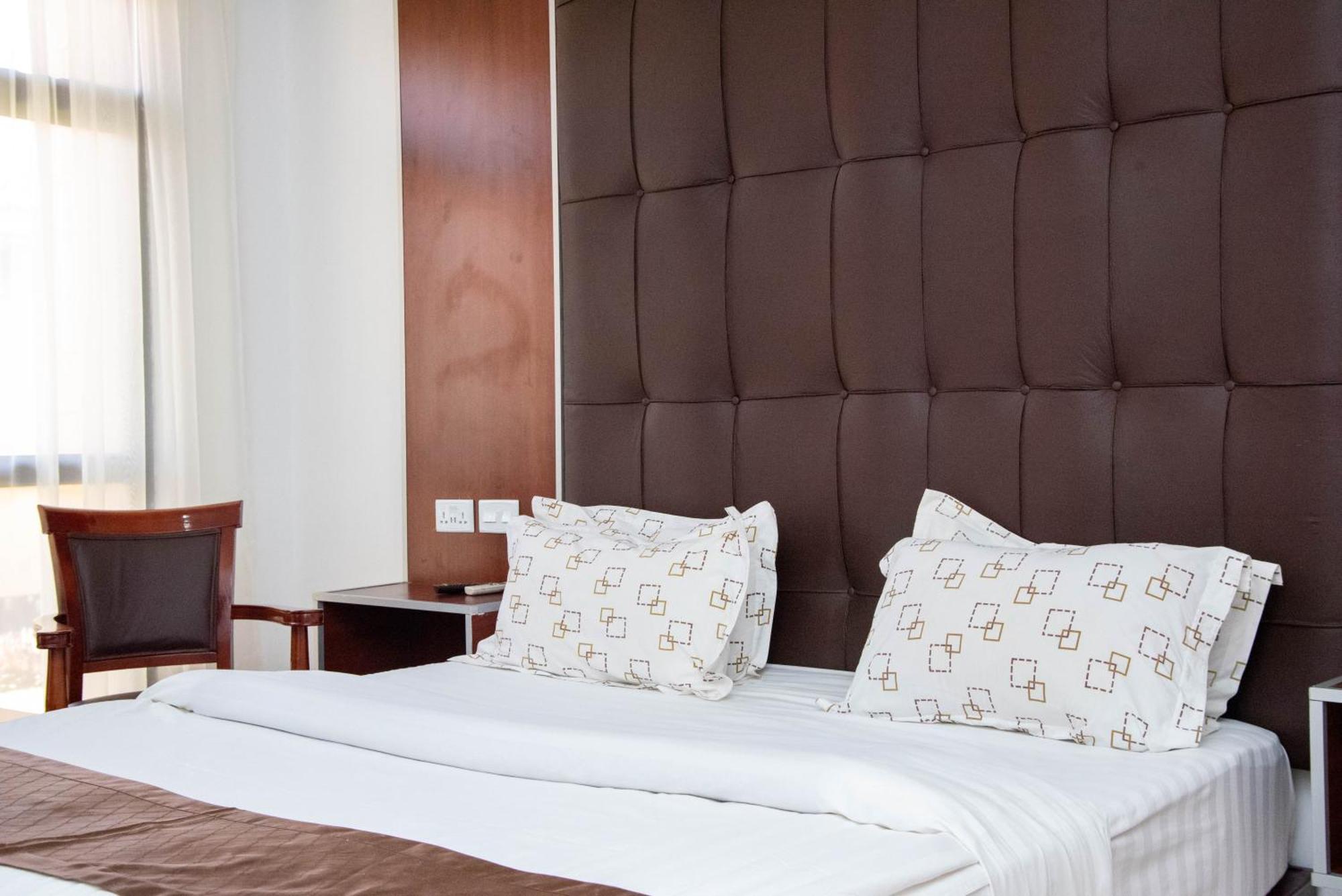 Mika Hotel Kabulonga Lusaka Kültér fotó