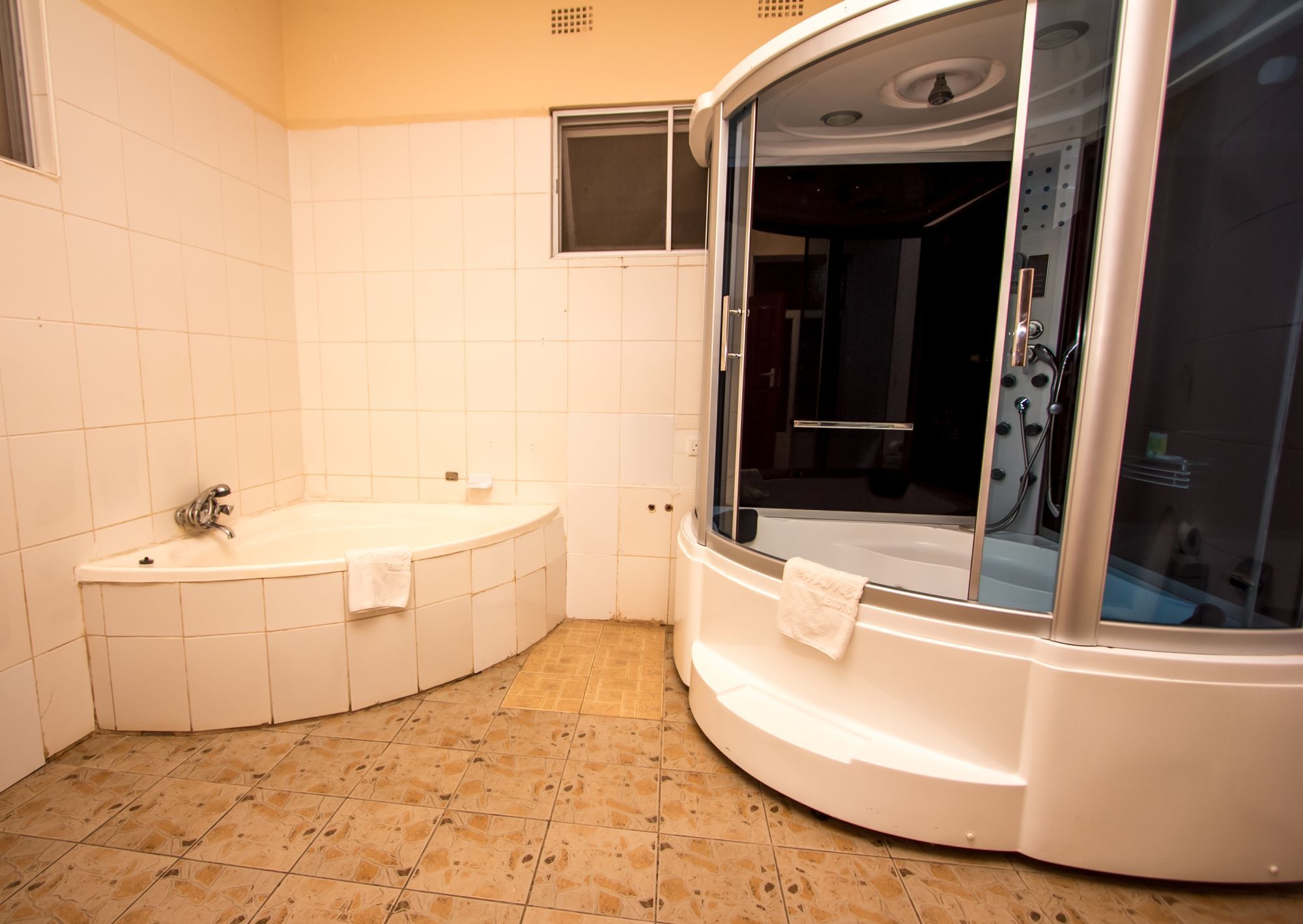 Mika Hotel Kabulonga Lusaka Kültér fotó